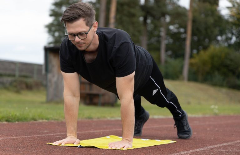 Personal Trainer Marcel Dibbern aus Hamburg beim Training